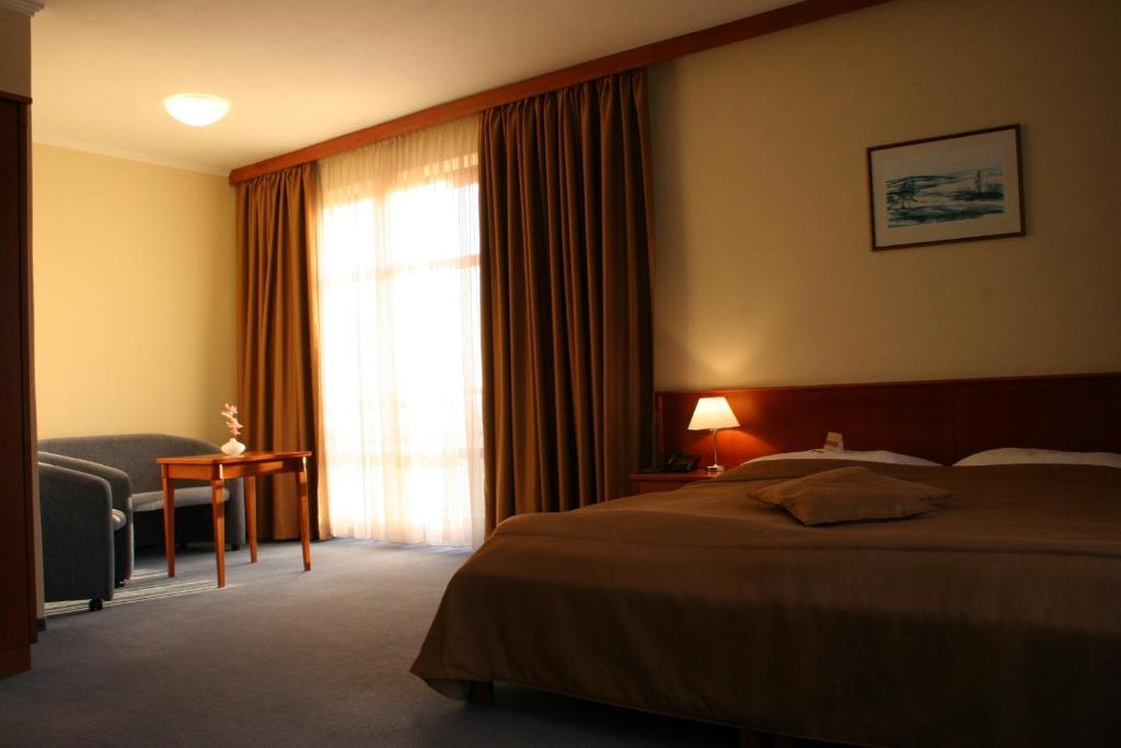April Hotel Panorama ริคโนฟ นัด คเยชโนว์ ห้อง รูปภาพ